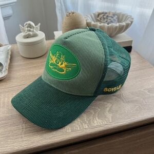 Boys lie hat